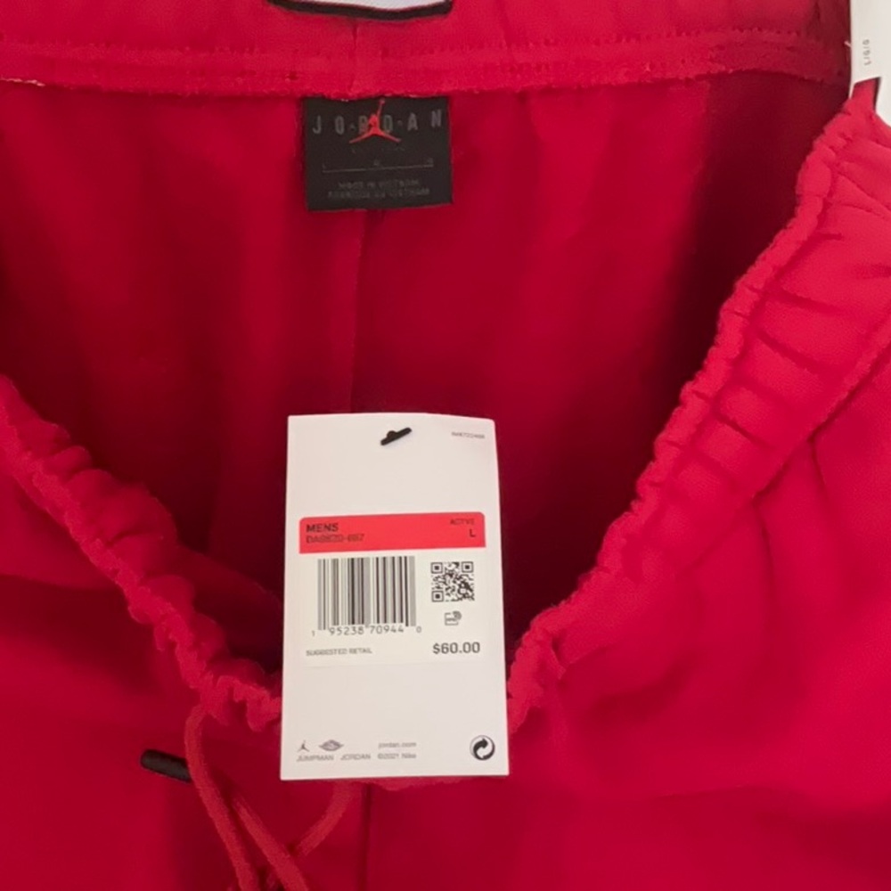 NWT Men's Red Jordan Hoodie & Joggers - Picture 8 of 16